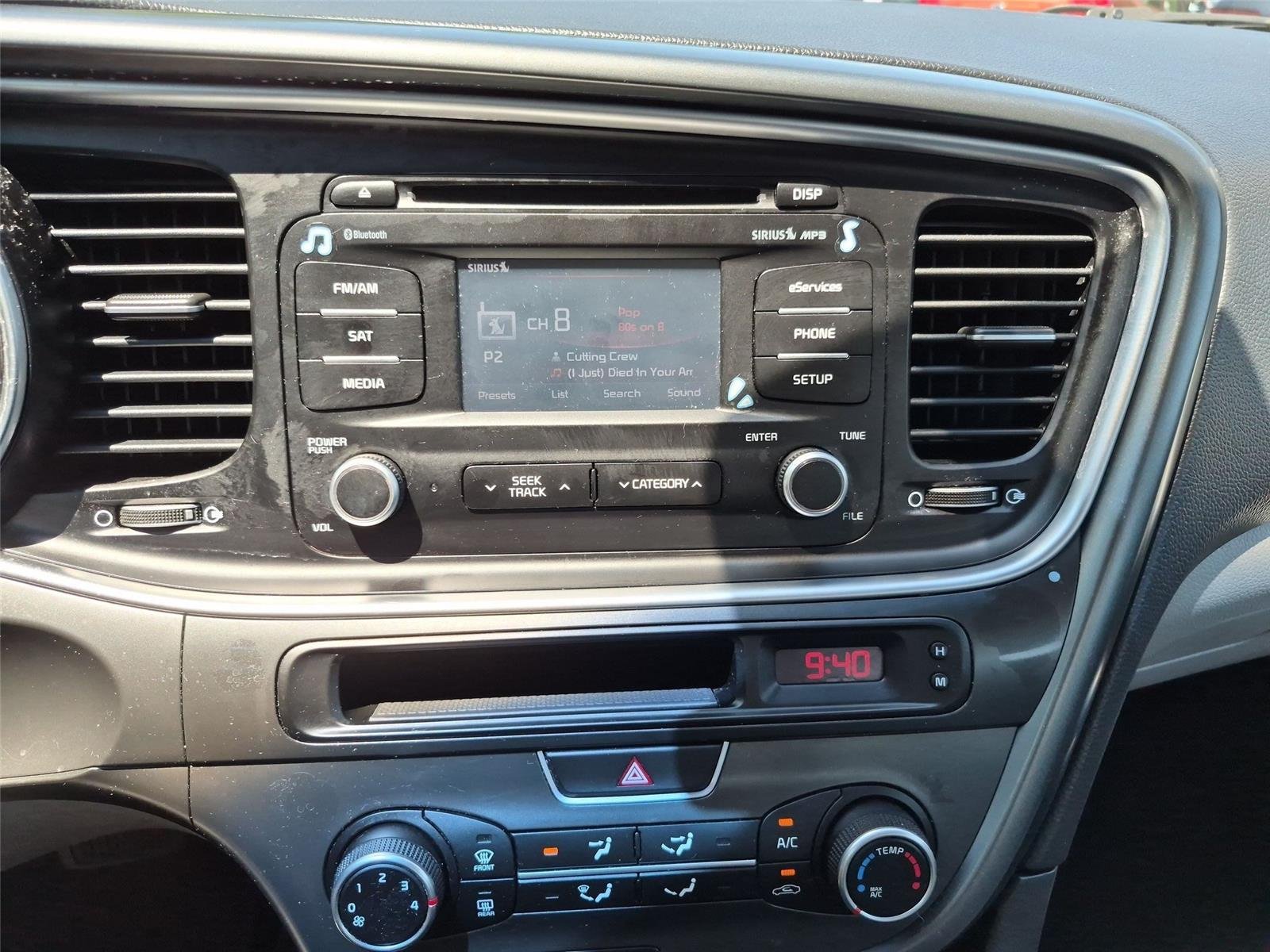 Used 2015 Ebony Black Kia LX image 23