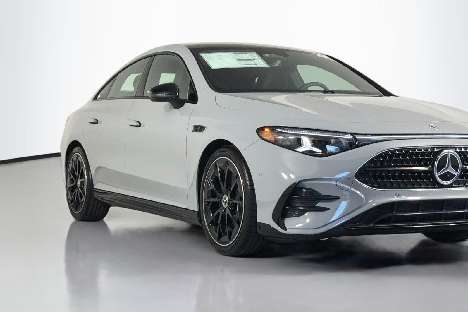 New 2027 MANUFAKTUR Alpine Grey Mercedes-Benz CLA 220 Hybrid image 13