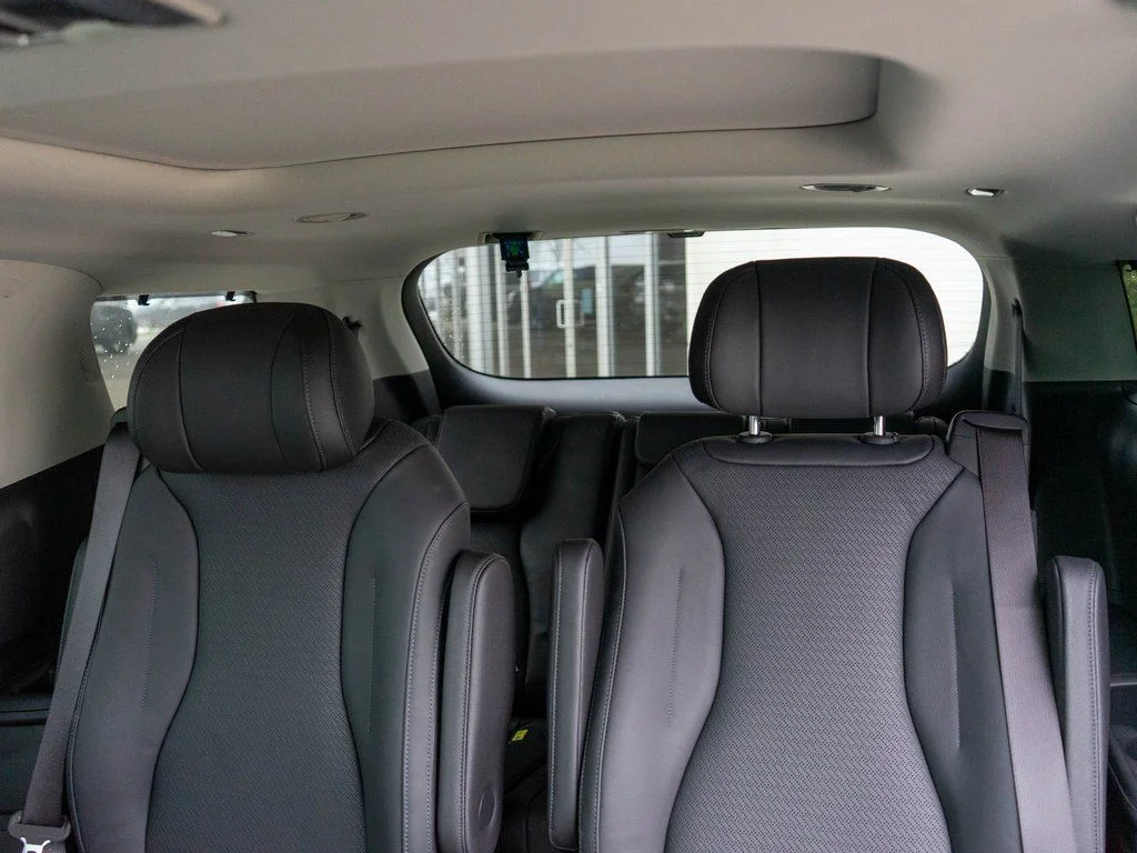 New 2026 Snow White Pearl Kia SX Prestige image 13