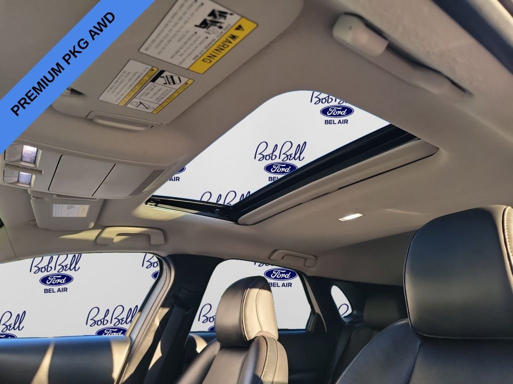 Used 2021 White Mazda Premium image 9