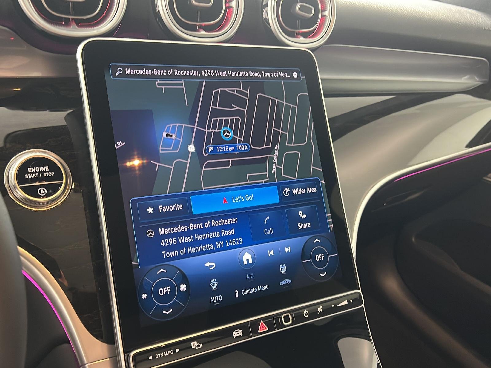 New 2026 Polar White Mercedes-Benz GLC 300 image 35