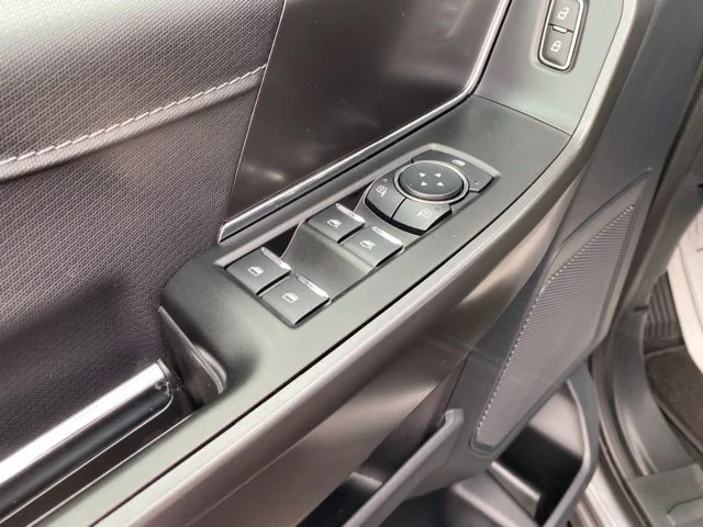 Used 2024 Gray Metallic Ford XLT image 22