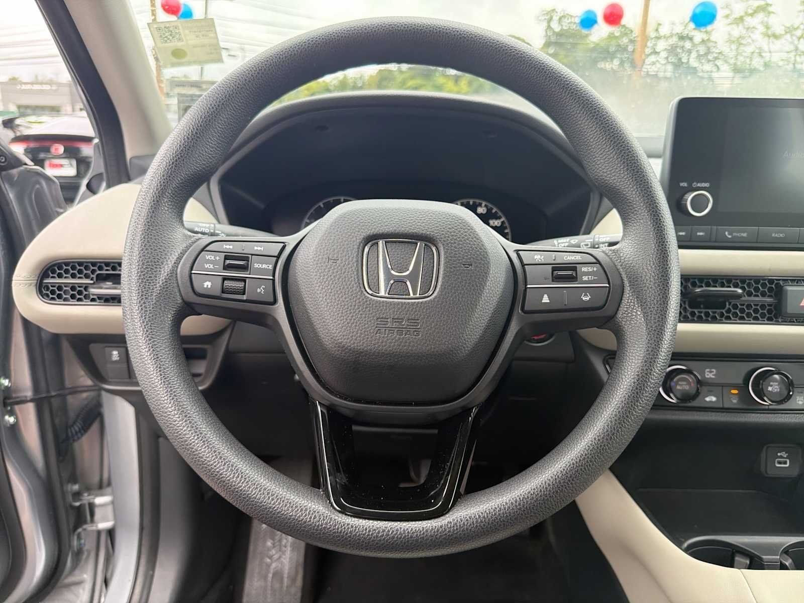 Used 2024 Lunar Silver Metallic Honda LX image 23