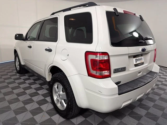 Used 2012 White Ford XLS image 8