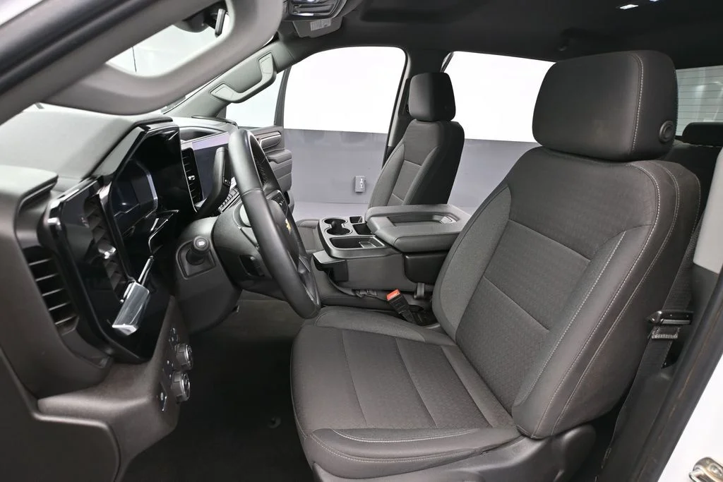 Certified Used 2025 White Chevrolet LT image 17