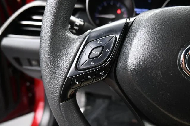 Used 2019 Red Toyota LE image 27