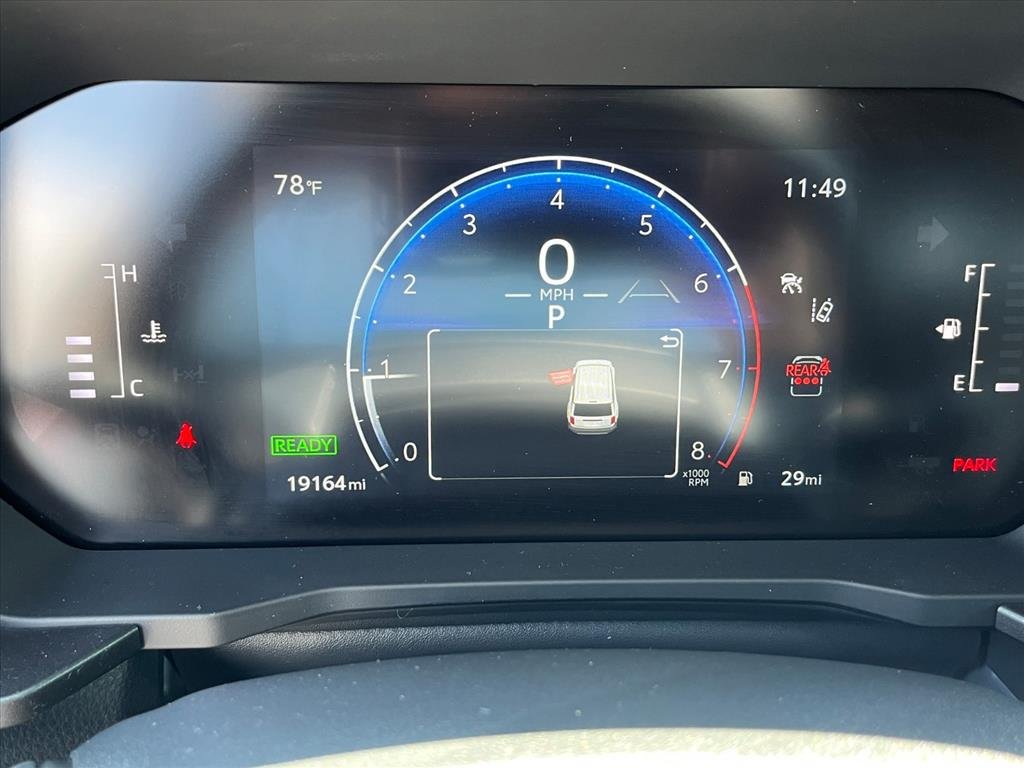 Used 2025 Ice Cap Toyota Base image 9