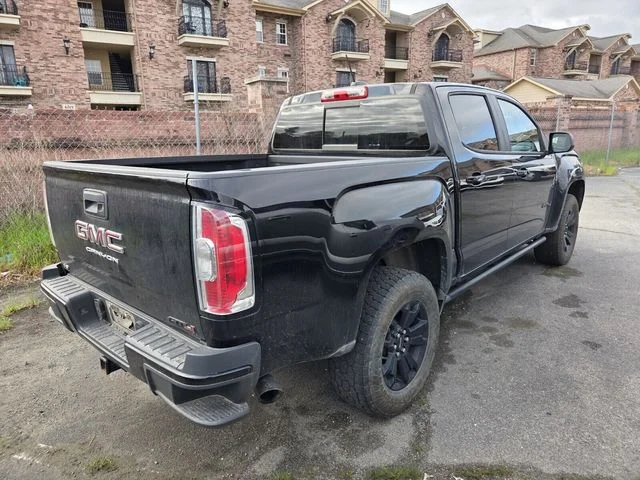 Used 2021 Black GMC AT4 w/Cloth image 8