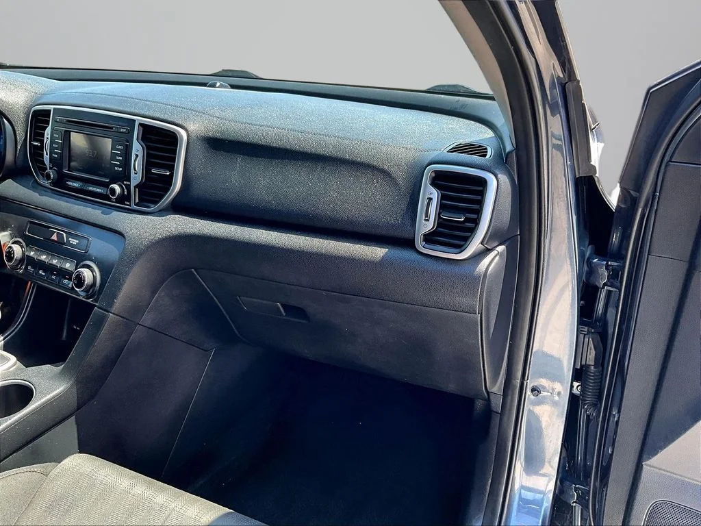 Used 2019 Blue Kia LX image 17