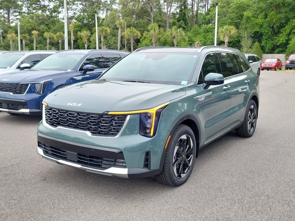 New 2026 Cityscape Green Kia EX image 3