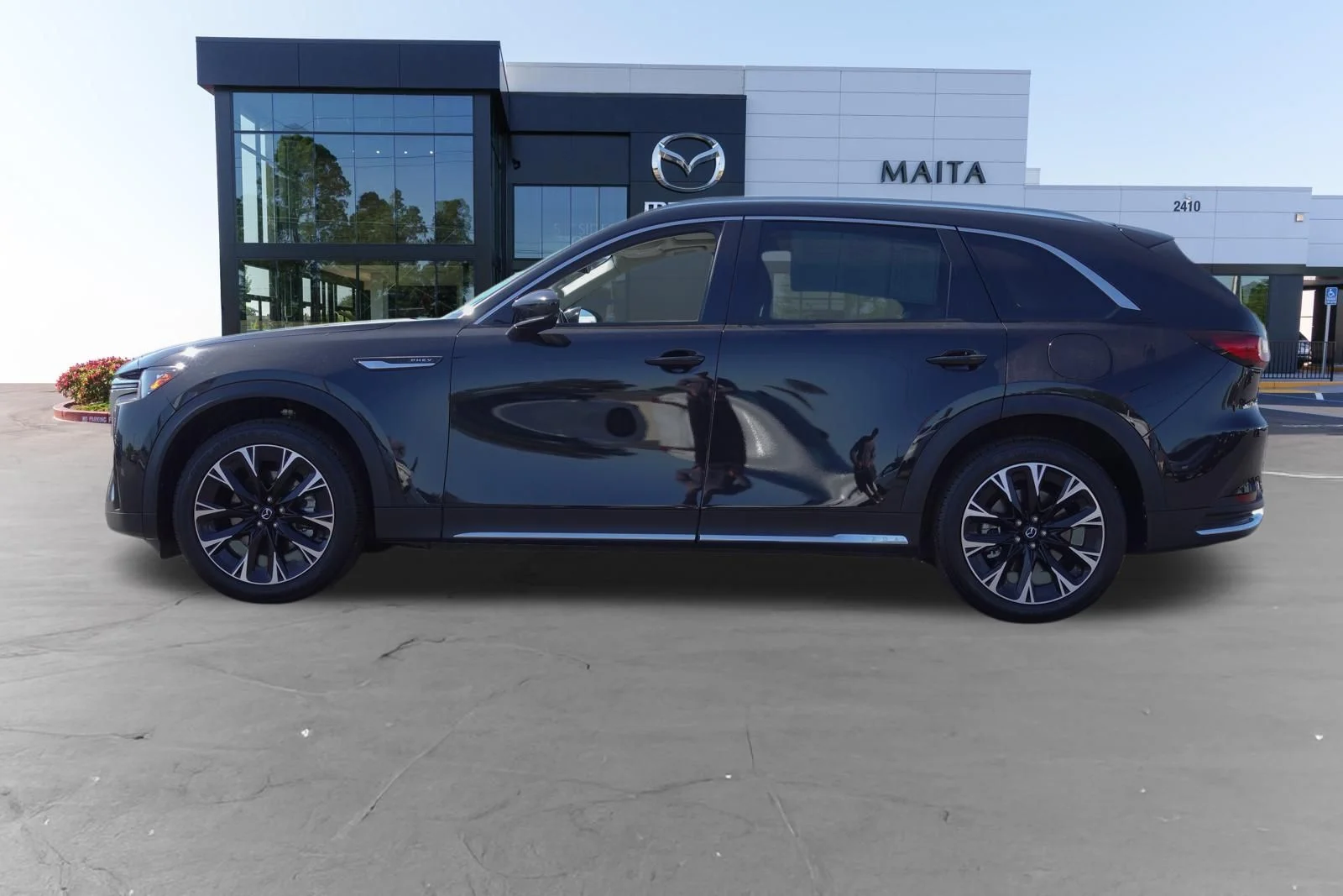 Certified Used 2024 Jet Black Mica Mazda Premium image 8