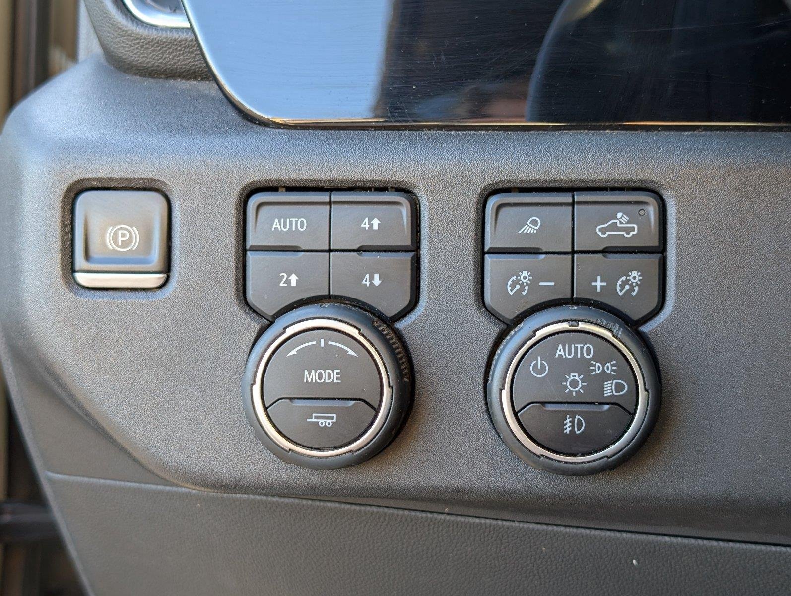 Used 2022 Sand Dune Metallic Chevrolet LT Trail Boss image 30