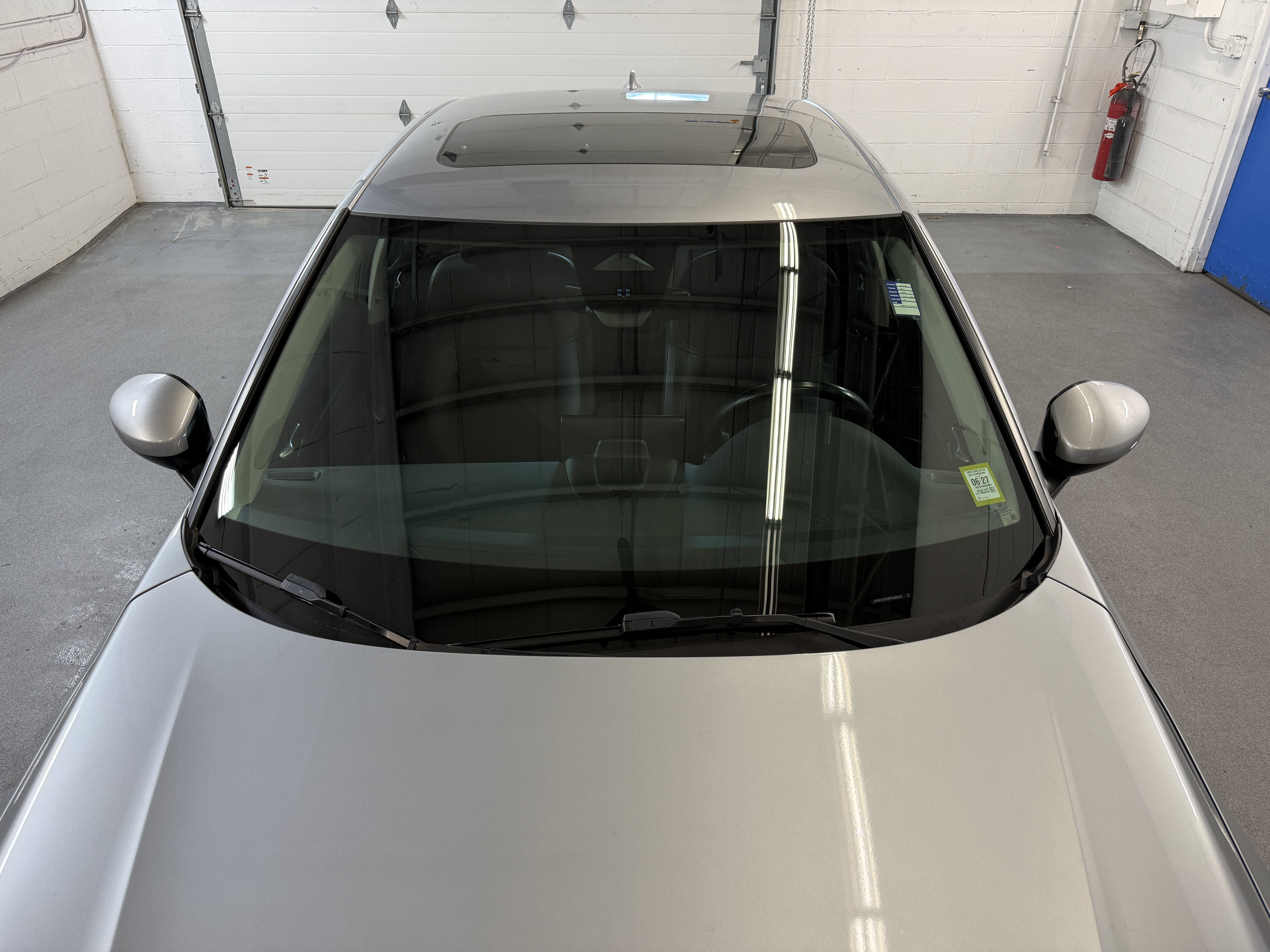 Certified Used 2023 Lunar Silver Metallic Honda Touring image 4