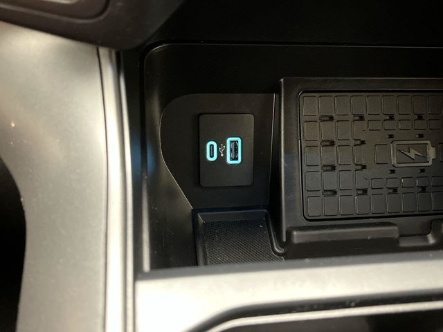 Used 2024 Oxford White Ford XLT image 26