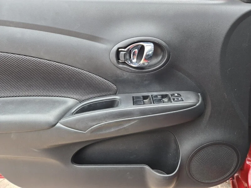 Used 2017 Red Nissan S image 14