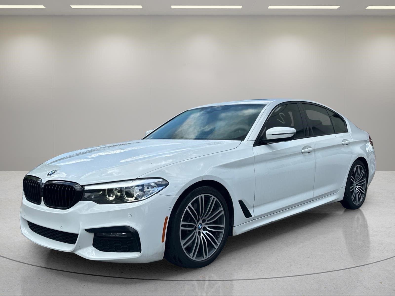 Used 2019 Alpine White BMW 530i image 1