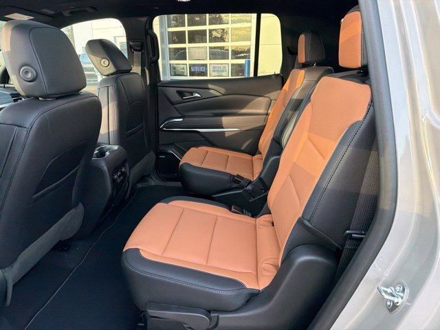 2027 Chevrolet Traverse Z71 - Photo 23