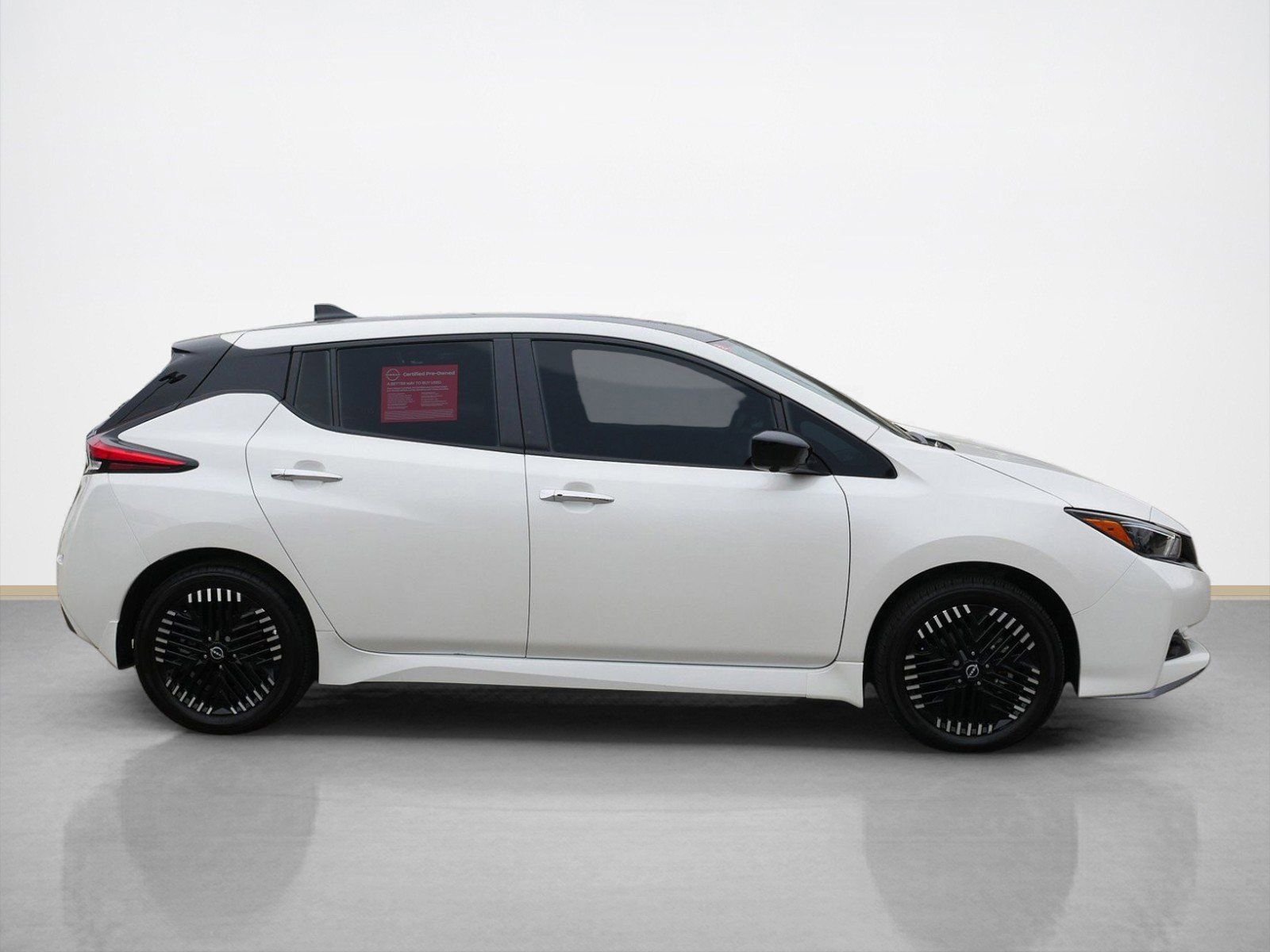 Used 2024 Nissan LEAF SV PLUS with VIN 1N4CZ1CV7RC553732 for sale in Maplewood, MN