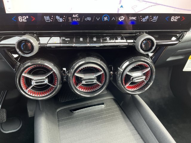 2026 Chevrolet Blazer EV photo 19 of 36