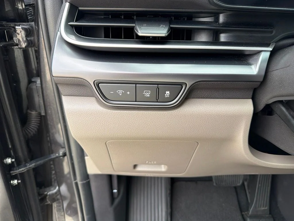Used 2026 Gray Kia LXS image 8