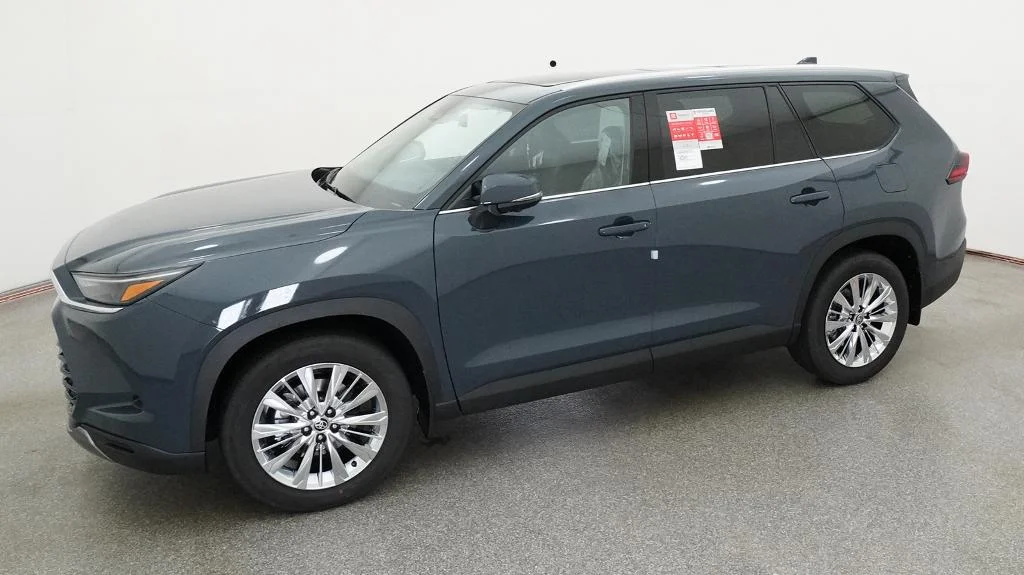 New 2026 Storm Cloud Toyota Platinum image 5