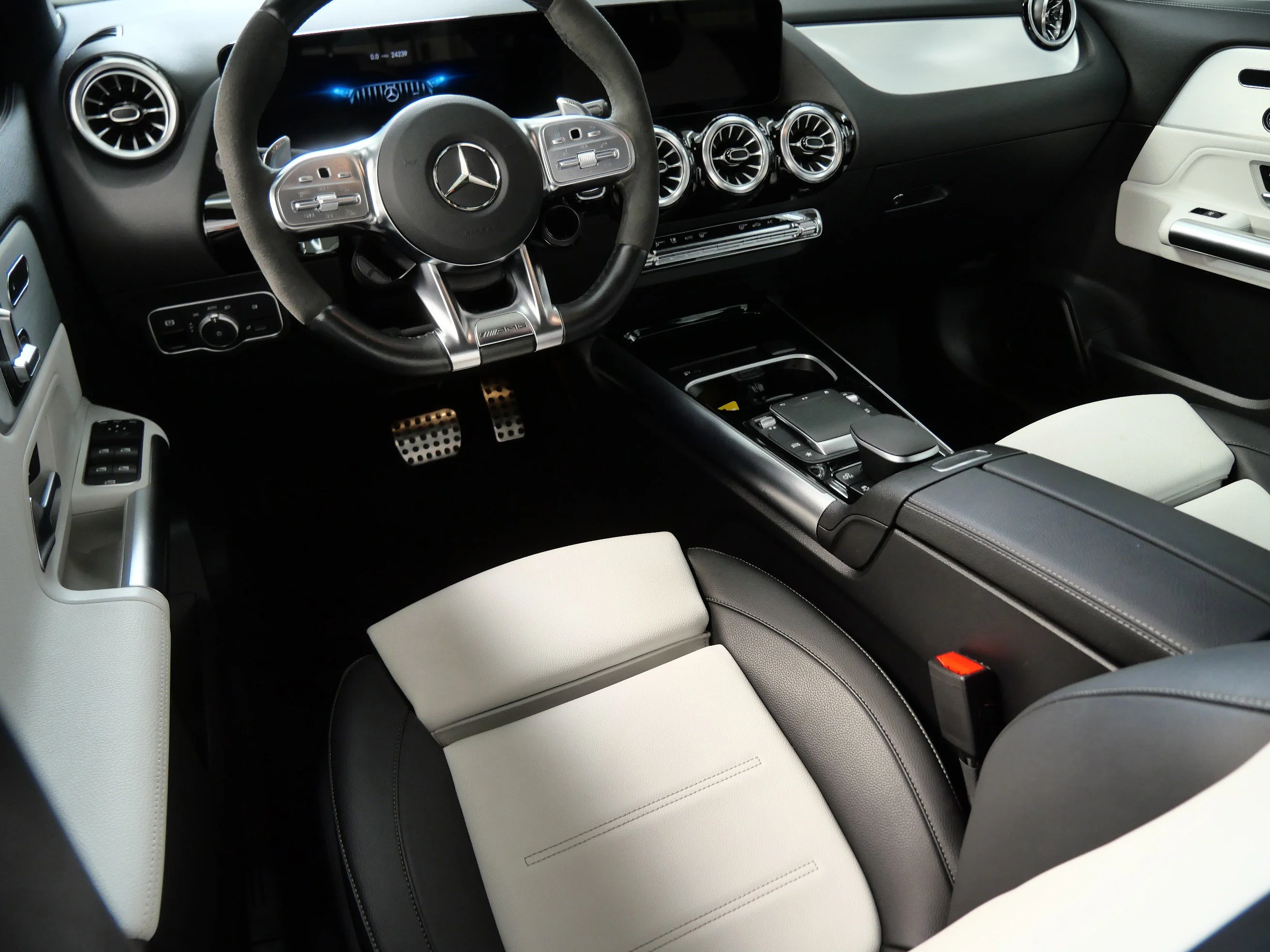 Certified 2023 Mercedes-Benz GLA Base with VIN W1N4N5BB8PJ467002 for sale in Minnetonka, Minnesota