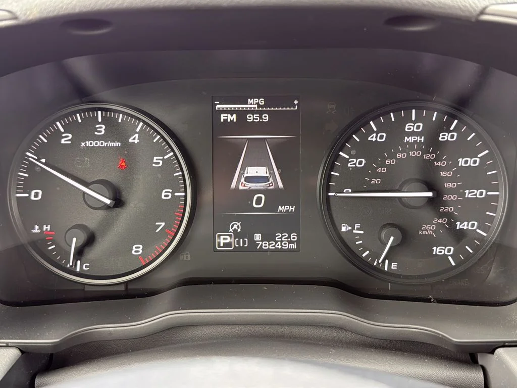 Used 2024 Gray Subaru Base image 13