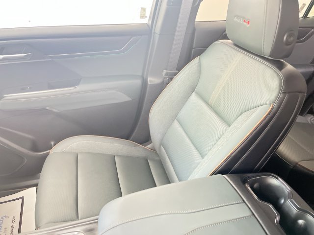 Used 2025 Red GMC AT4 image 29