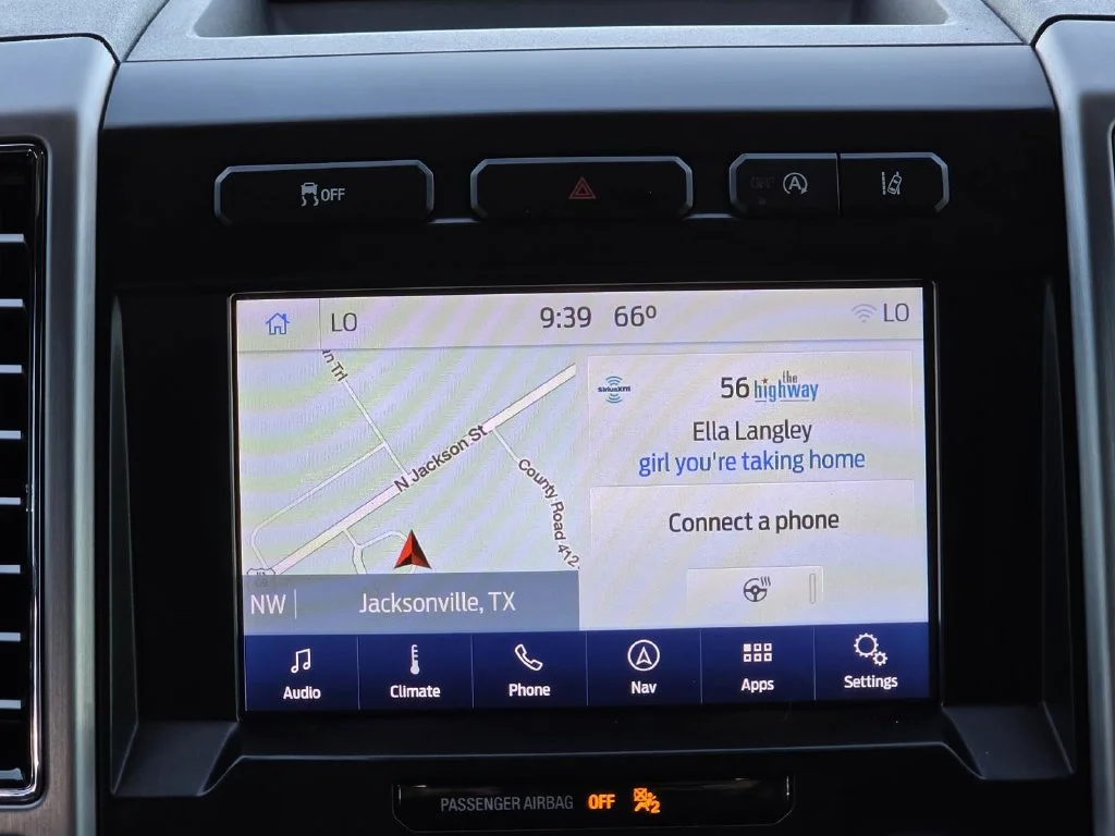 Used 2020 Magma Red Metallic Ford Platinum image 27