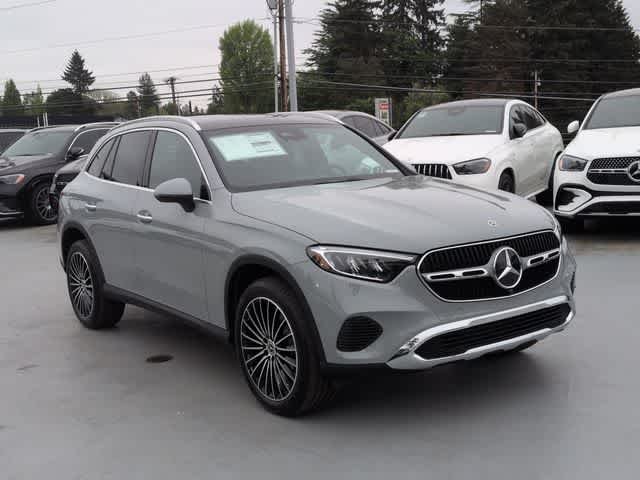 New 2026 MANUFAKTUR Alpine Grey Mercedes-Benz GLC 300 image 2