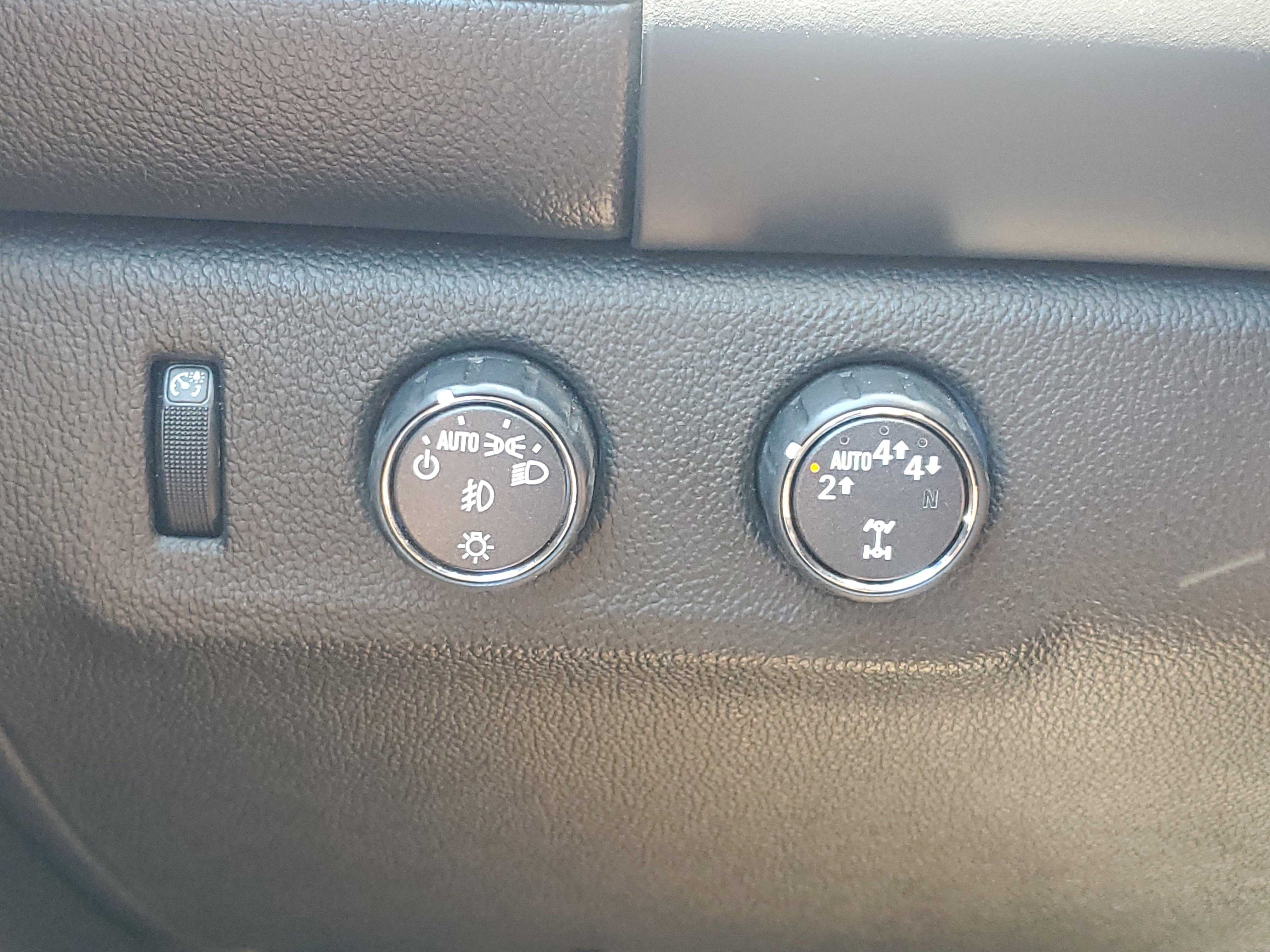 Used 2021 Satin Steel Metallic GMC 4WD Denali image 21