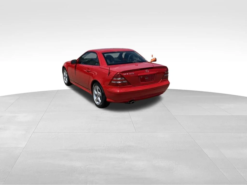 Used 2003 Red Mercedes-Benz SLK 320 image 3