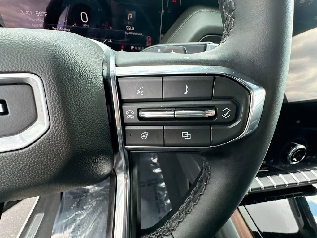 2025 GMC Yukon XL Denali - Photo 41
