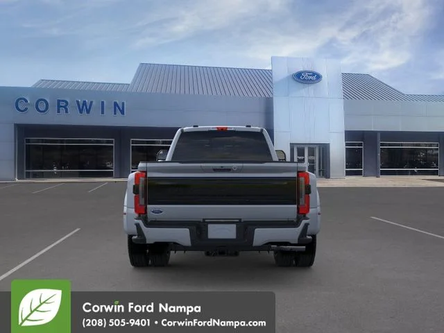 New 2026 Glacier Gray Metallic Tri-Coat Ford Platinum image 6
