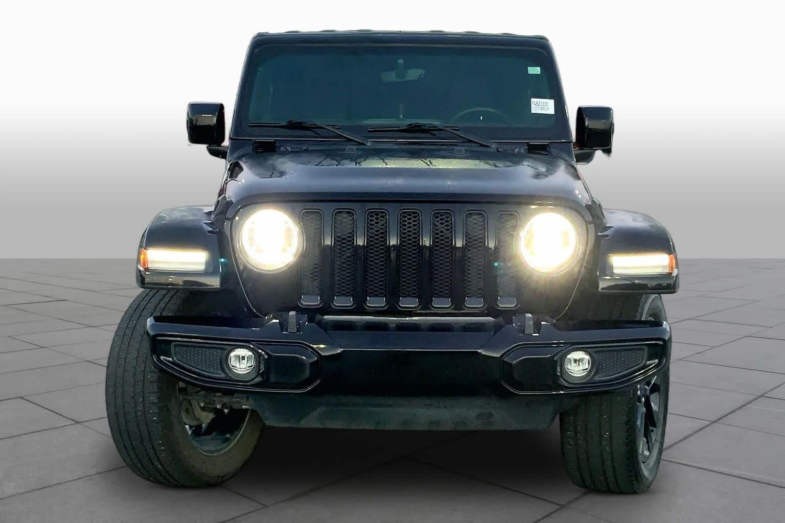 Used 2023 Black Clearcoat Jeep High Altitude image 7