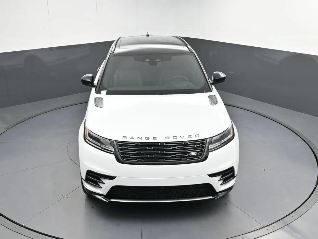 Certified Used 2026 White Land Rover Dynamic SE image 37