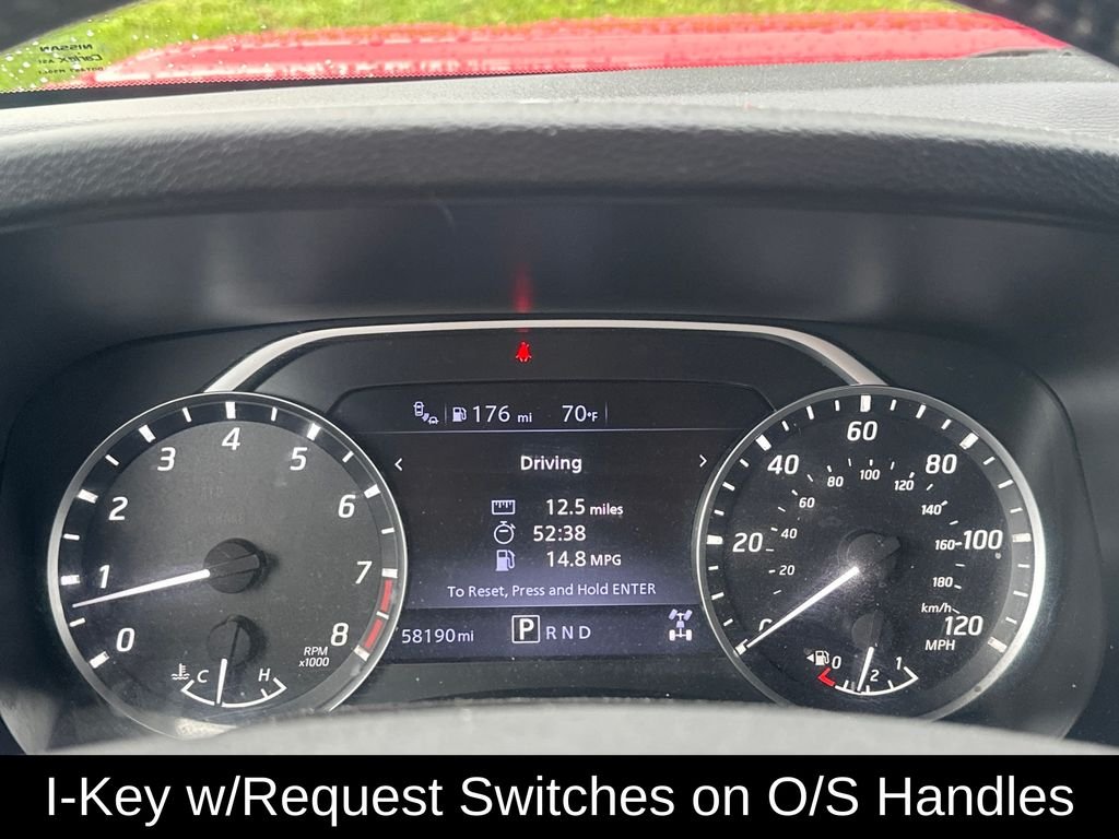 Used 2022 Red Nissan SV image 16