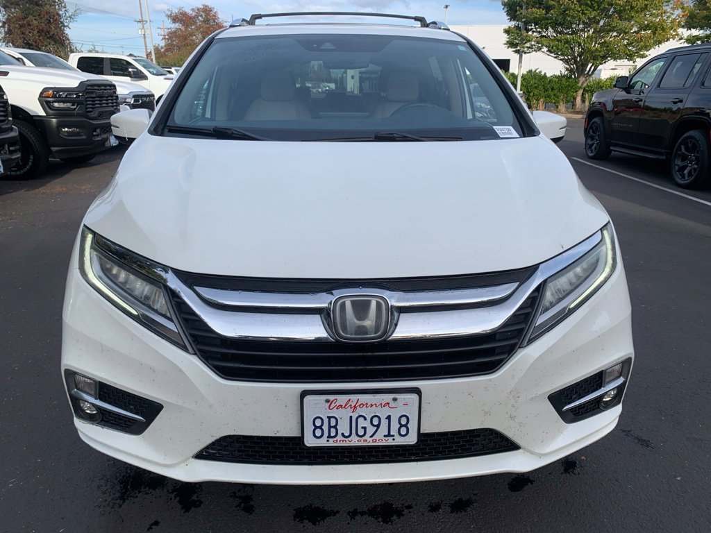 Used 2018 White Honda Elite image 6