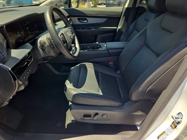 Certified Used 2025 White Pearl Nissan SL image 14