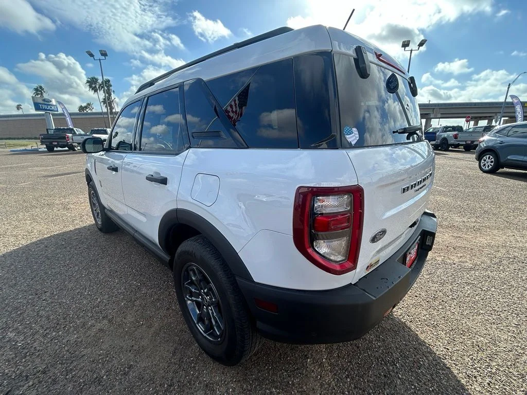 Used 2022 White Ford Big Bend image 4
