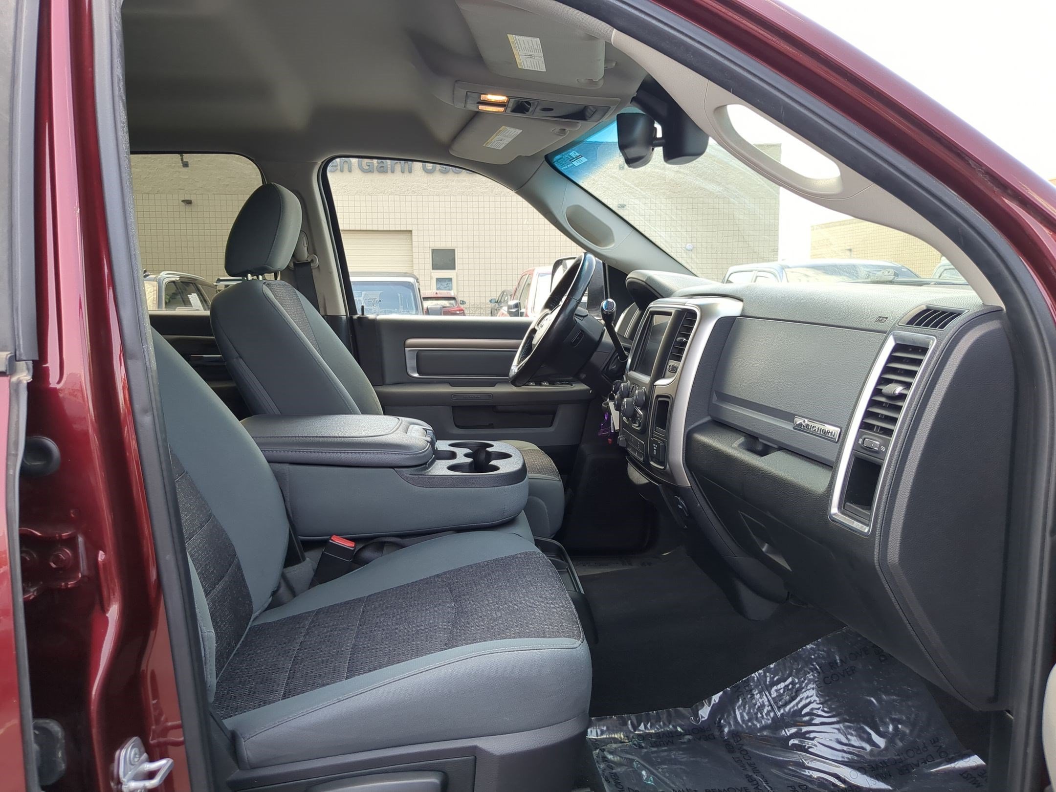 Used 2016 Delmonico Red Pearlcoat Ram Big Horn image 31