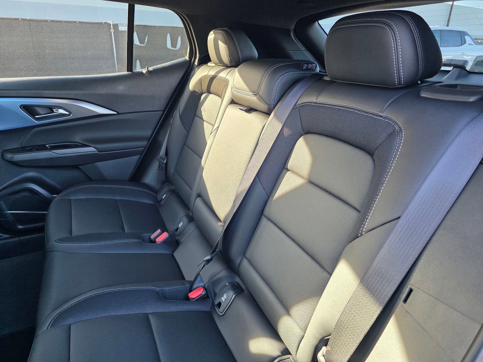 2026 Chevrolet Equinox EV 2LT - Photo 14