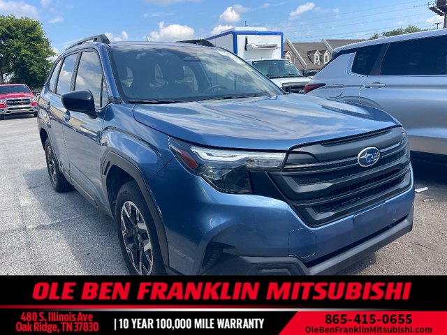 2025 Subaru Forester Base