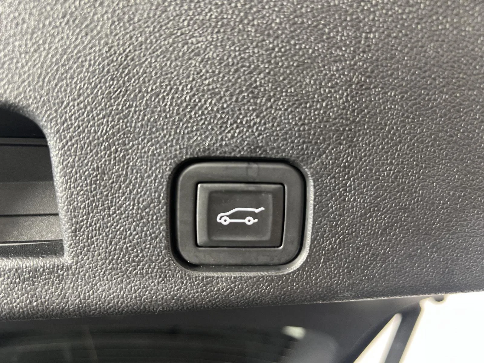 Used 2024 Mosaic Black Metallic Chevrolet AWD RS image 26