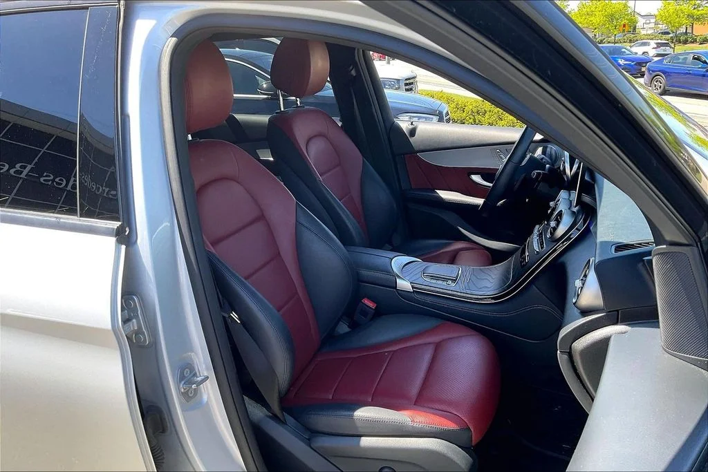 2020 Mercedes-Benz GLC GLC300 - Photo 7