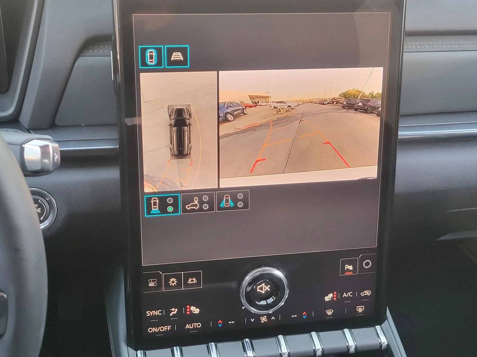 2026 GMC Terrain AT4 - Photo 9