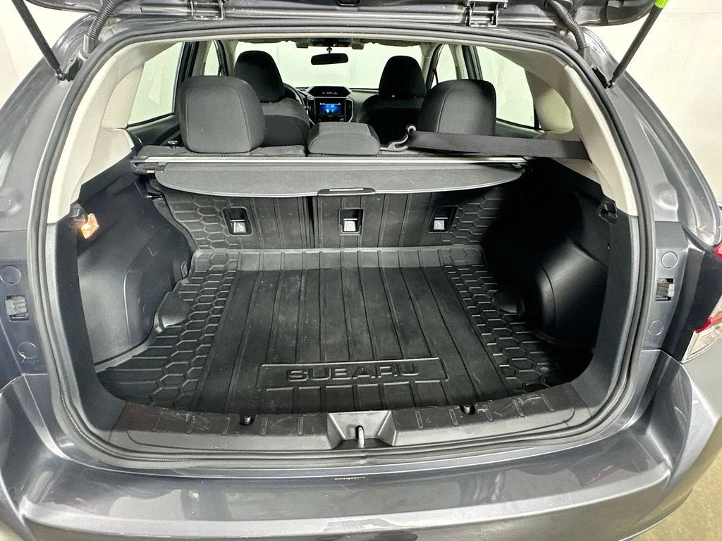 Used 2023 Gray Subaru Base image 29