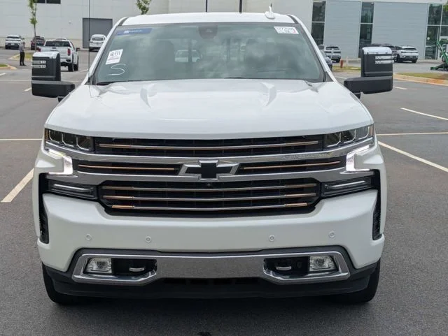 Used 2021 Beige Chevrolet High Country image 11