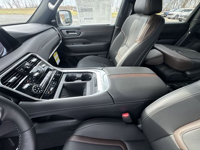 2026 Nissan Armada SL - Photo 20