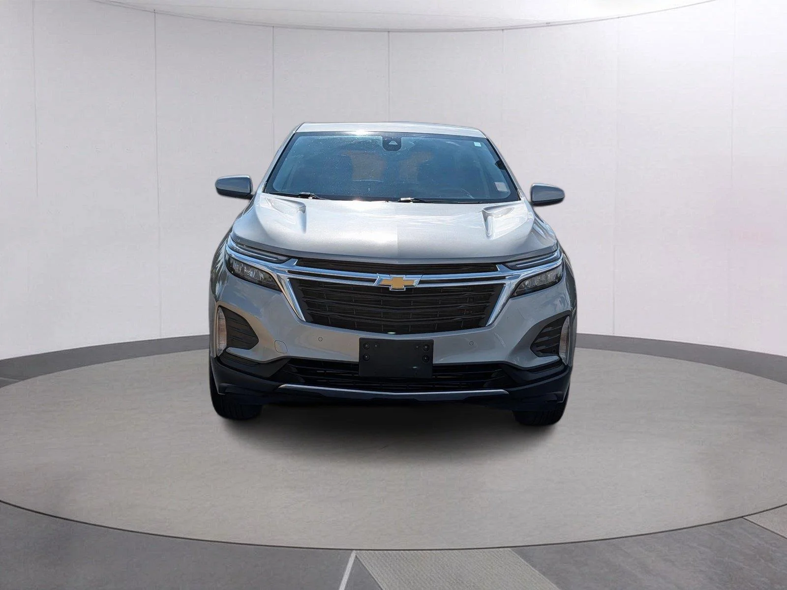 Used 2024 Sterling Gray Metallic Chevrolet LT image 8
